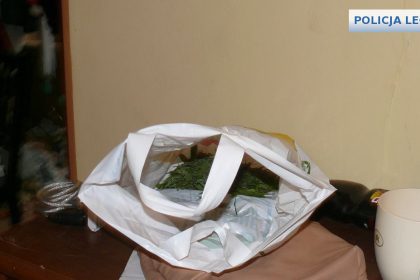 Pościg, narkotyki i dwóch poszukiwanych listami gończymi