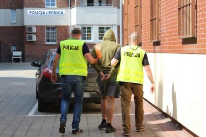 Areszt dla pijanego pirata, szalejącego alejkami Parku Miejskiego
