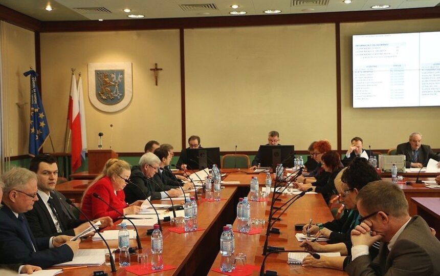 Prezydent Krzakowski chce zmian w budżecie. Co na to Rada Miejska?