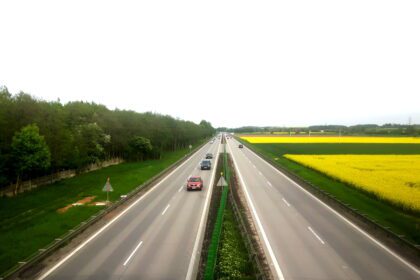 Dwa warianty przebudowy autostrady A4 Wrocław - Krzywa