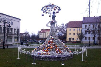 W piątek w Legnicy rozbłysną świąteczne iluminacje
