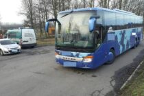 Kierowca-oszust chciał wieźć dzieci na ferie