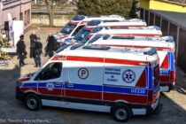 5 nowych karetek dla legnickiego pogotowia ratunkowego