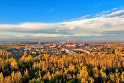 KGHM buduje farmę fotowoltaiczną w pobliżu legnickiej huty
