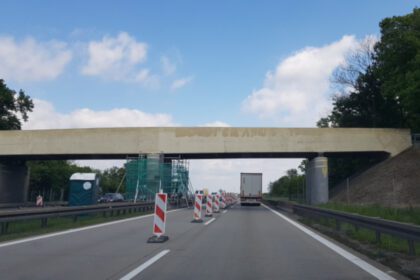 Utrudnienia na A4 koło Gniewomierza. Powód? Remont podpór wiaduktu