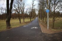 Wejście do legnickiego parku od strony ul. Wodnej już przebudowane