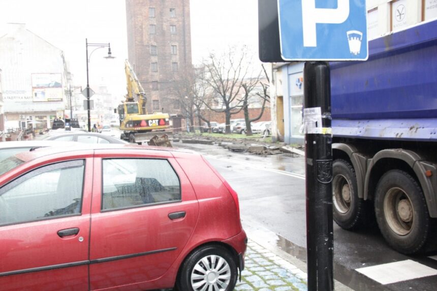 Trwa przebudowa ul. Chojnowskiej. Zmiana organizacji ruchu w centrum miasta