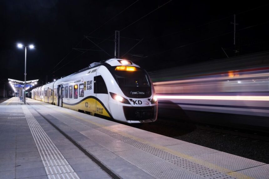 Koleje Dolnośląskie rozwijają sieć swoich biletomatów