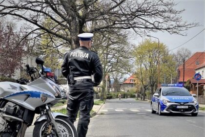 Policja na Wszystkich Świętych