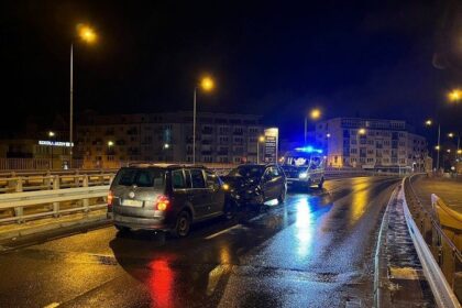 Kolizja dwóch pijanych kierowców. Jeden z nich jechał pod prąd