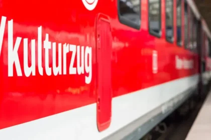 "Czas historii, czas podróży”. Niebawem ruszy IX sezon "Pociągu do kultury"