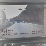 Pędził autostradą o 71 km/h szybciej niż powinien. Kara była surowa