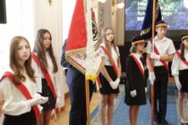 Rozpoczęły się wakacje dla blisko 14 tys. uczniów legnickich szkół