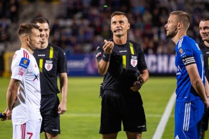 Jarosław Przybył posędziuje pucharowy mecz Miedzi z Legią