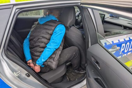 Zatrzymali złodzieja i odzyskali auto. Szybka akcja legnickiej policji