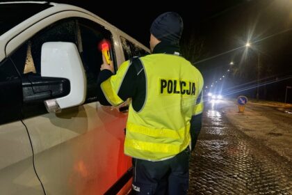 "Alkohol i narkotyki". Legniccy policjanci podsumowali akcję