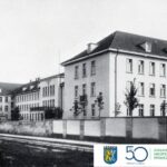 Tajemnice siedziby ZUS-u. Wybierz się na spacer po gmachu, który pisał historię
