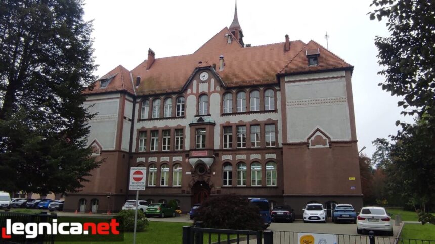 II Liceum Ogólnokształcące w Legnicy