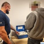 Pijany Gruzin z dwoma zakazami i nielegalnym pobytem zatrzymany w Legnicy