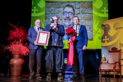 Tytuł CIVI HONORARIO dla Jacka Głomba