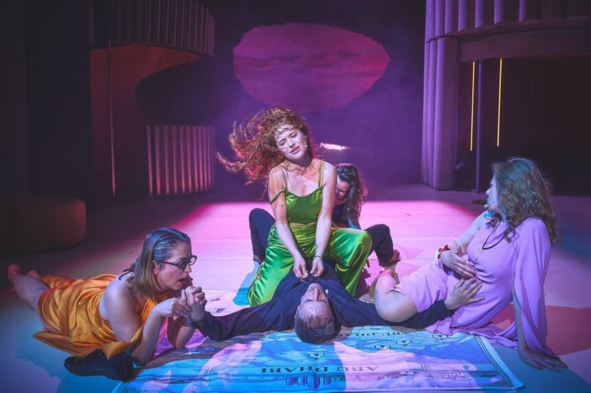 DZIEWCZYNY Z ABU-DHABI - Teatr Modrzejewskiej w Legnicy