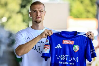 Marcel Mansfeld przedłuża kontrakt z Miedzią Legnica
