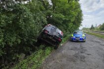 Pijana kobieta wylądowała autem w rowie
