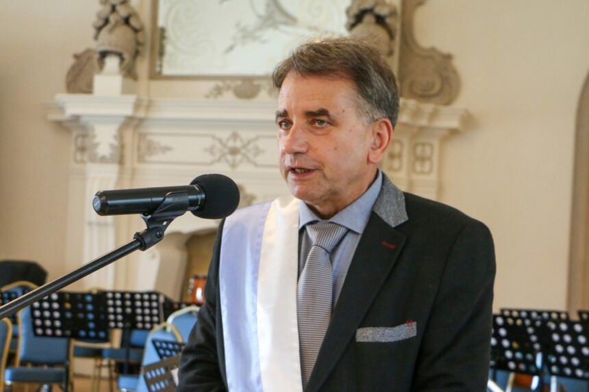 Waldemar Krzystek spotka się z mieszkańcami Legnicy. Ruszają zapisy na darmowe wejściówki