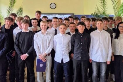 SMS Miedź Legnica po raz siódmy ze 100% zdawalnością matur