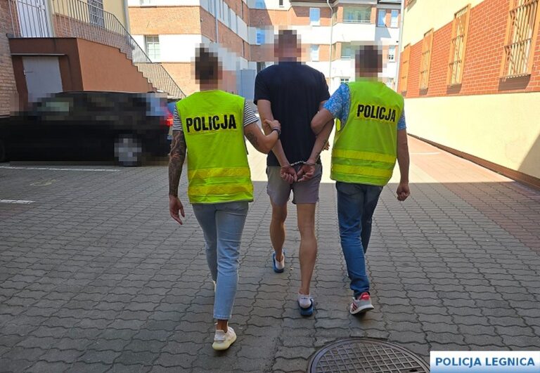 Kradzież papierosów w Legnicy. 33-latek zatrzymany przez policję