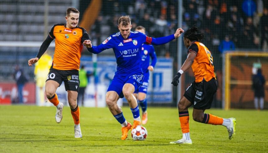 Miedź Legnica - Chrobry Głogów: Gdzie oglądać Puchar Polski?