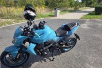Pędził 128 km/h po Legnicy. Motocyklista stracił prawo jazdy i dostał mandat