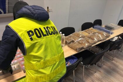 "Jesień życia" w szarej strefie. 72-latek kręcił bezakcyzowy biznes w Legnicy