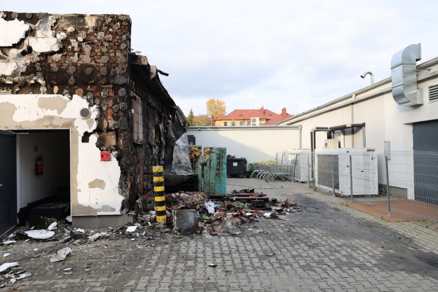 Podpalenie sklepu w Legnicy! Celowo uszkodził gazociąg, sprawca w areszcie