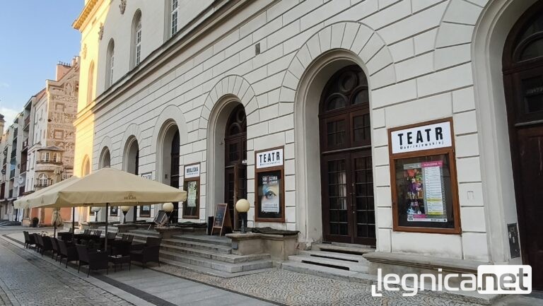 Teatr im. Modrzejewskiej w Legnicy